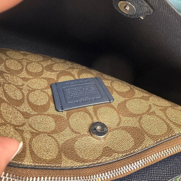 Coach Leather Molly Bucket Bag Two Shoulder straps - Picture 11 of 15